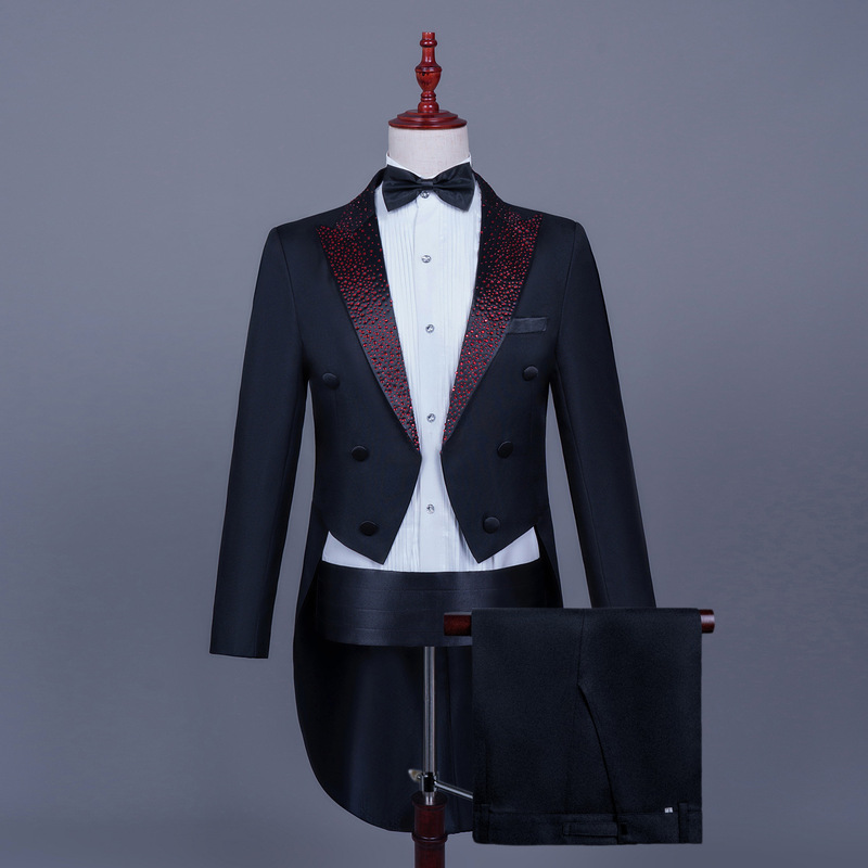 Men's Collar Rhinestone Tuxedo Black and White Magician Voice Singer Command Suit suit Colored Diamond Performance Dress Men's Collar Rhinestone Tuxedo Black and White Magician Voice Singer Command Suit suit Colored Diamond Performance Dress