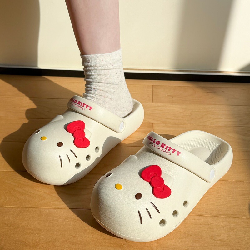 Hello Kitty Women's Summer New Cute Cat-Themed Thick-Soled Non-Slip Outdoor Closed-Toe Sandals