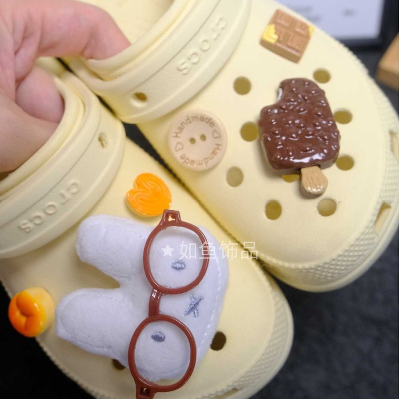 コーヒーチョコレートメガネミッフィーウサギ漫画かわいい下駄靴花靴バックル diy 靴アクセサリーアクセサリー取り外し可能|undefined
