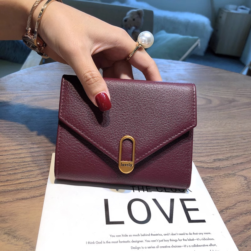 Short Wallet for Women 2026 New Thin Genuine Leather Wallet Fashionable Id Card Holder Soft Cowhide Folding Wallet in Stock