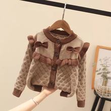 2025秋季新款女童毛衣秋装学院风开衫线衣洋气儿童网红针织外套潮