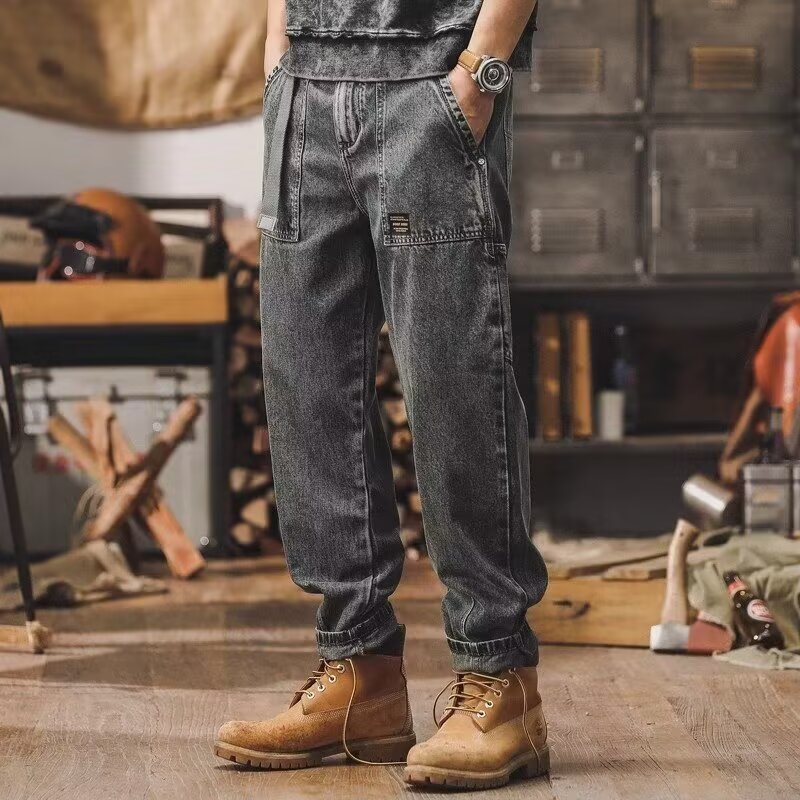 Estilo de Hong Kong hombres de moda verano nuevo estilo 2024 personalidad alfabeto jeans hip-hop ins marea calle alta tendencia pantalones guapos