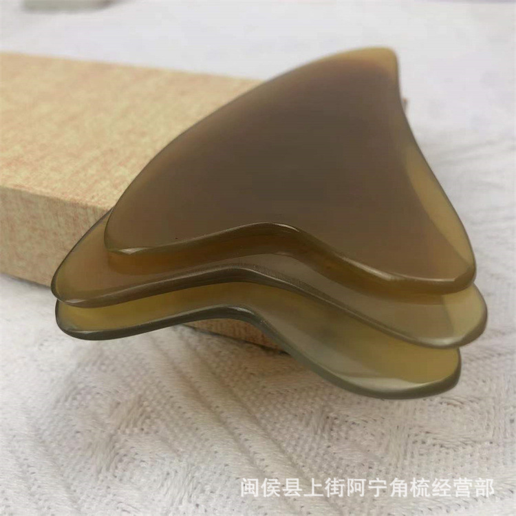 Natural Buffalo Horn Gua Sha Board 11cm Triangle Scraping Massage Tool for Body Neck and Legs key features