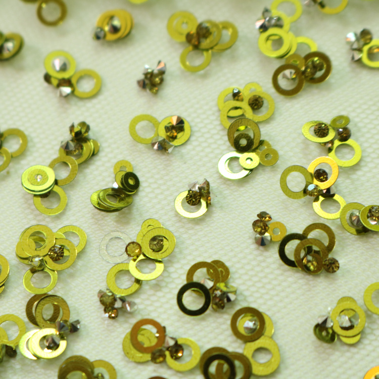 Fabricantes de malla de tela de polvo fino pendientes de diamante piezas de vestido de boda brindis cena tela de vestido