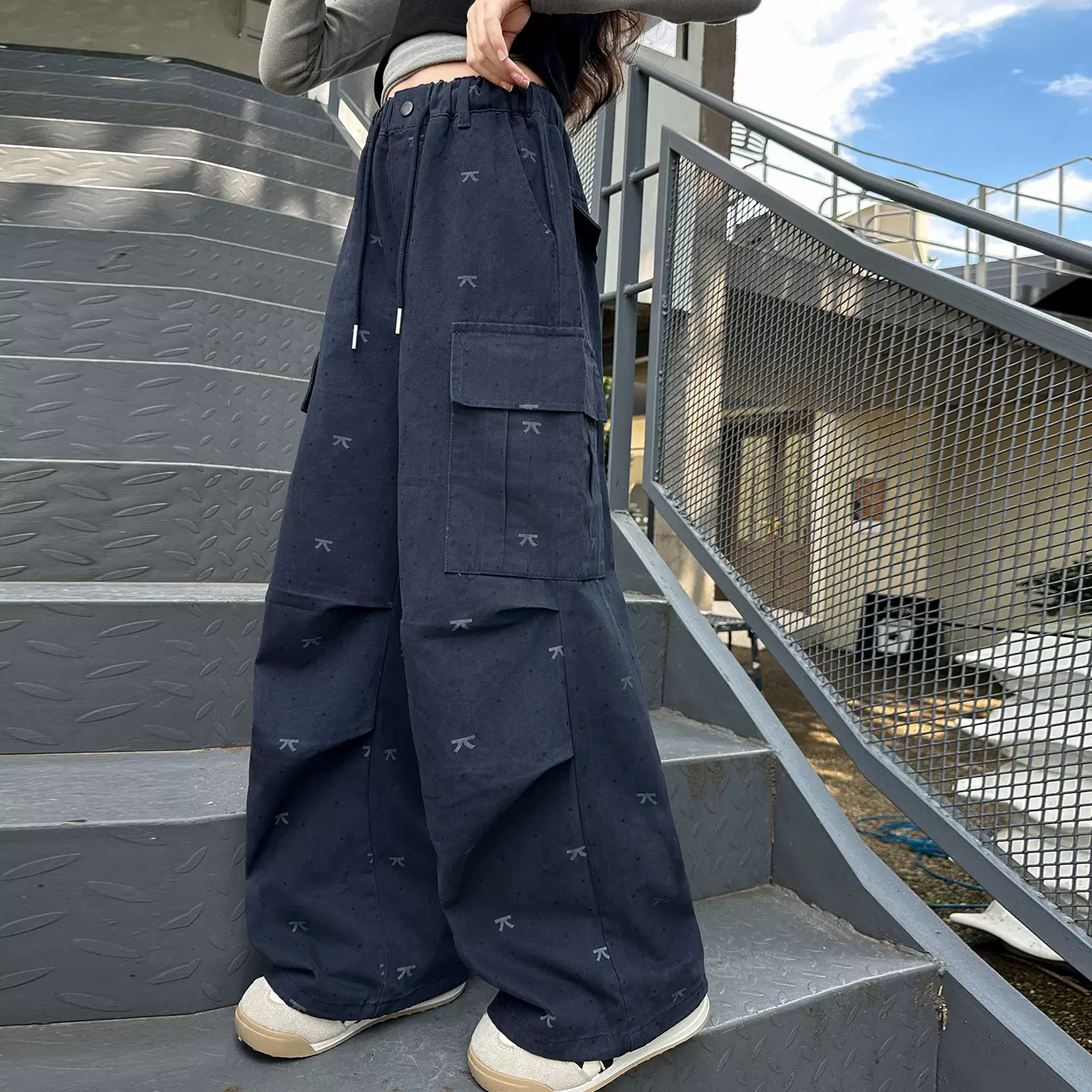 儿童装女童春秋装休闲裤子2025新款中大童女孩时髦阔腿工装长裤子