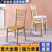 �����ӑ����ƺ��Y�Y��ݵػ�c����e�Ͱ�ɫˮ����ɫ���߾Ƶ�