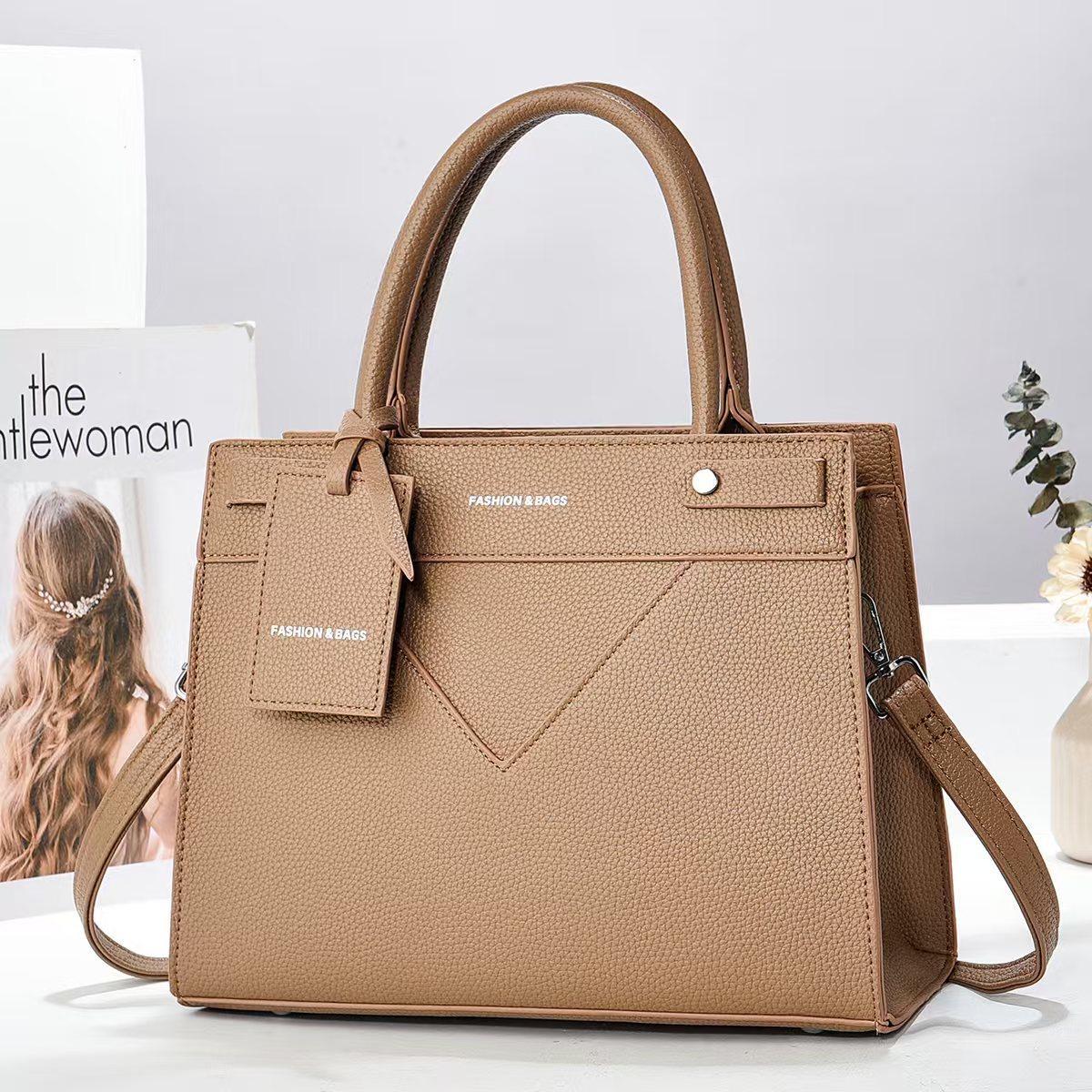 2025 verano estilo bandolera bandolera atmosférica fabricante de bolsos de mujer comercio exterior correo directo nueva gran capacidad moda simple
