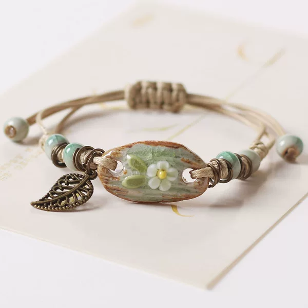 Ceramic Cute Animal Accessories, Creative Natural Woven Bracelets, Forest-Style Artistic 3D Flower and Bee Bracelets for Market Stalls