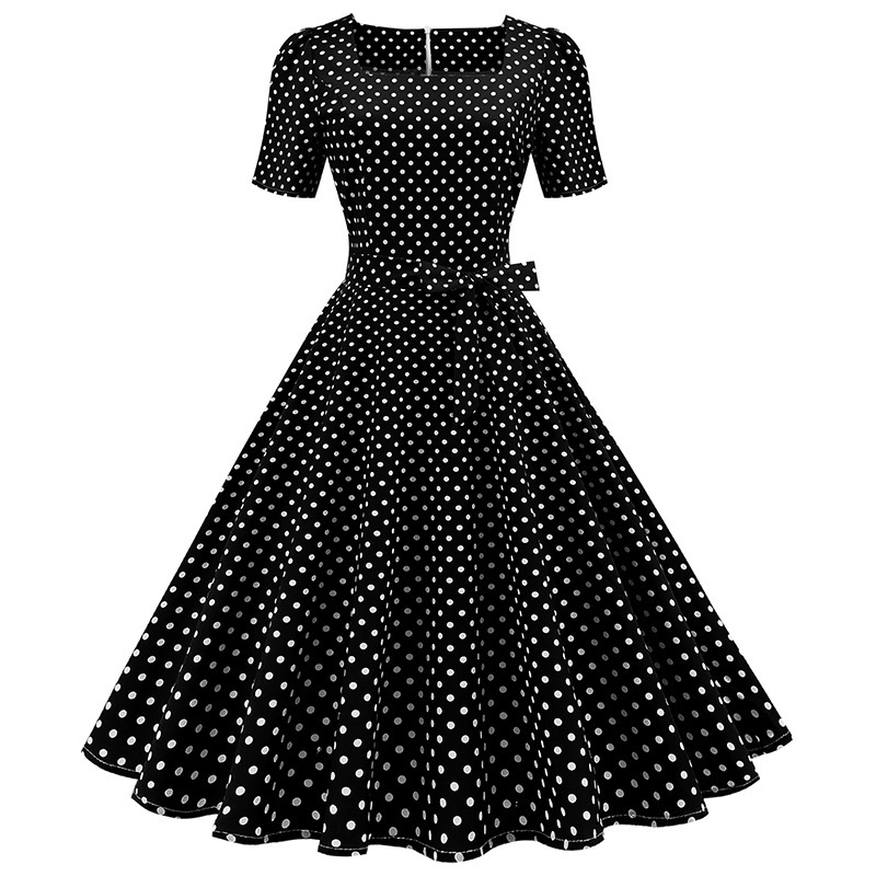 Real Shot of In-Stock Vintage Hepburn-Style Waist-Cinching Sweet Hong Kong-Style Square-Neck Polka Dot Slimming Dress with a Large Belt and Short Sleeves