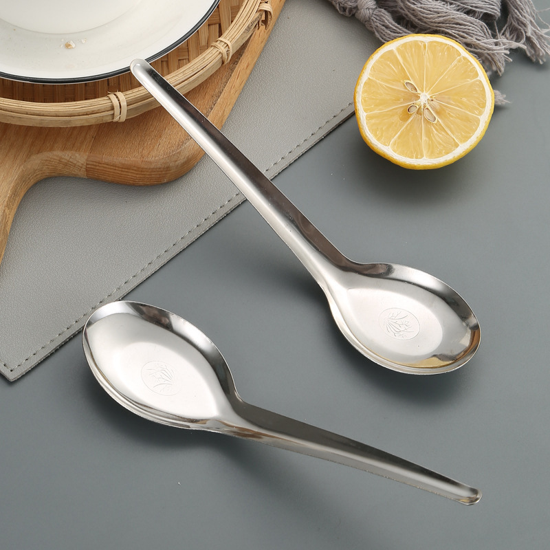 Stainless Steel Orchid-Shaped Spoon, Long Flat-Bottomed Spoon, Household Soup Spoon, Cafeteria Fast Food Restaurant Wholesale Supply Small Commodity