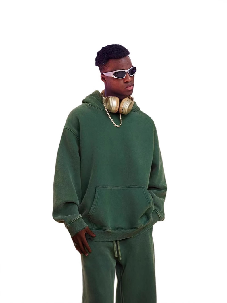 Otoño y invierno más terciopelo grueso pesado lavado con agua de gran tamaño para hacer viejas camisetas con capuzas de moda sueltas camisetas con capuzas