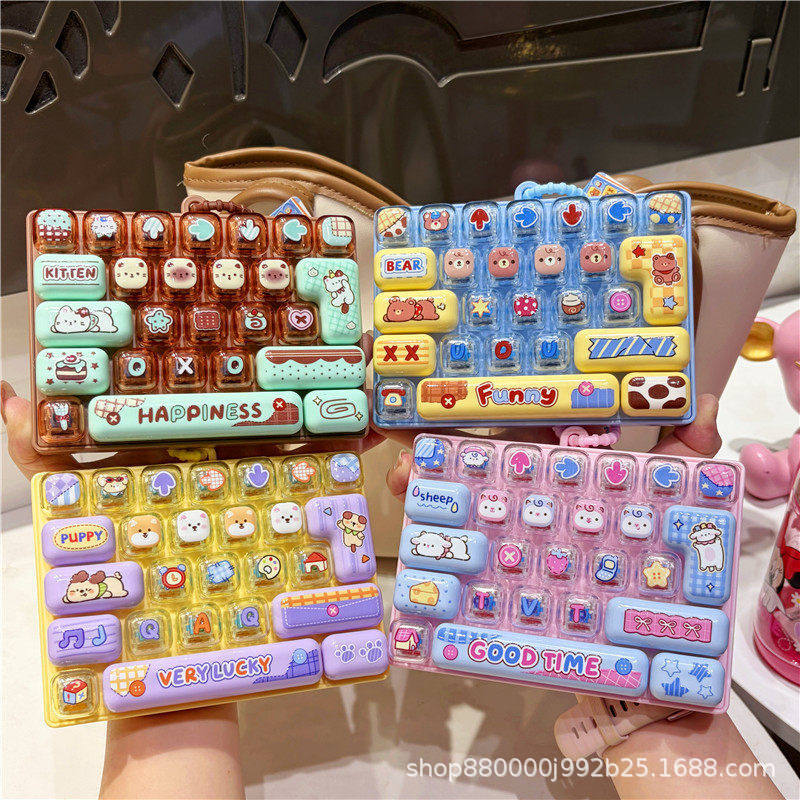 2026 New Mood Booster Stress Relief 26-Key Keyboard Keychain Bag Charm - Happy and Stress-Free