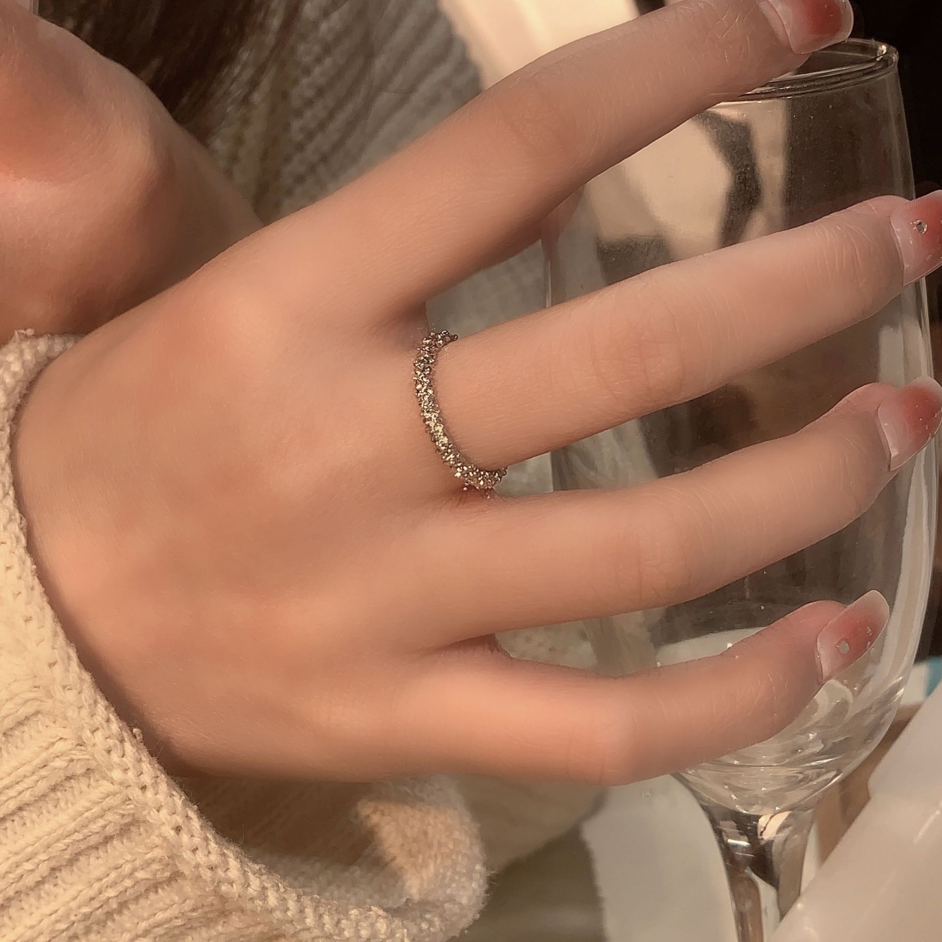 High-End New Women's Ins Ring With A Textured Starry Sky Niche Design, Open Adjustable Knuckle Ring, Fashionable And_voghion.com