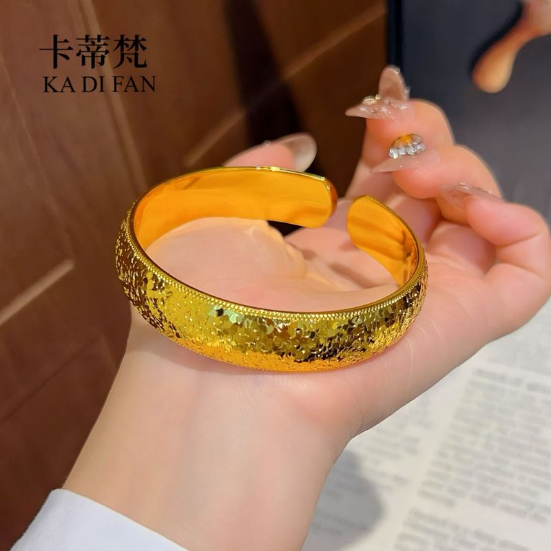 镀真金高保色沙金爆闪碎冰冰宽面泥鳅背手镯5D硬金工艺高级感开口|undefined