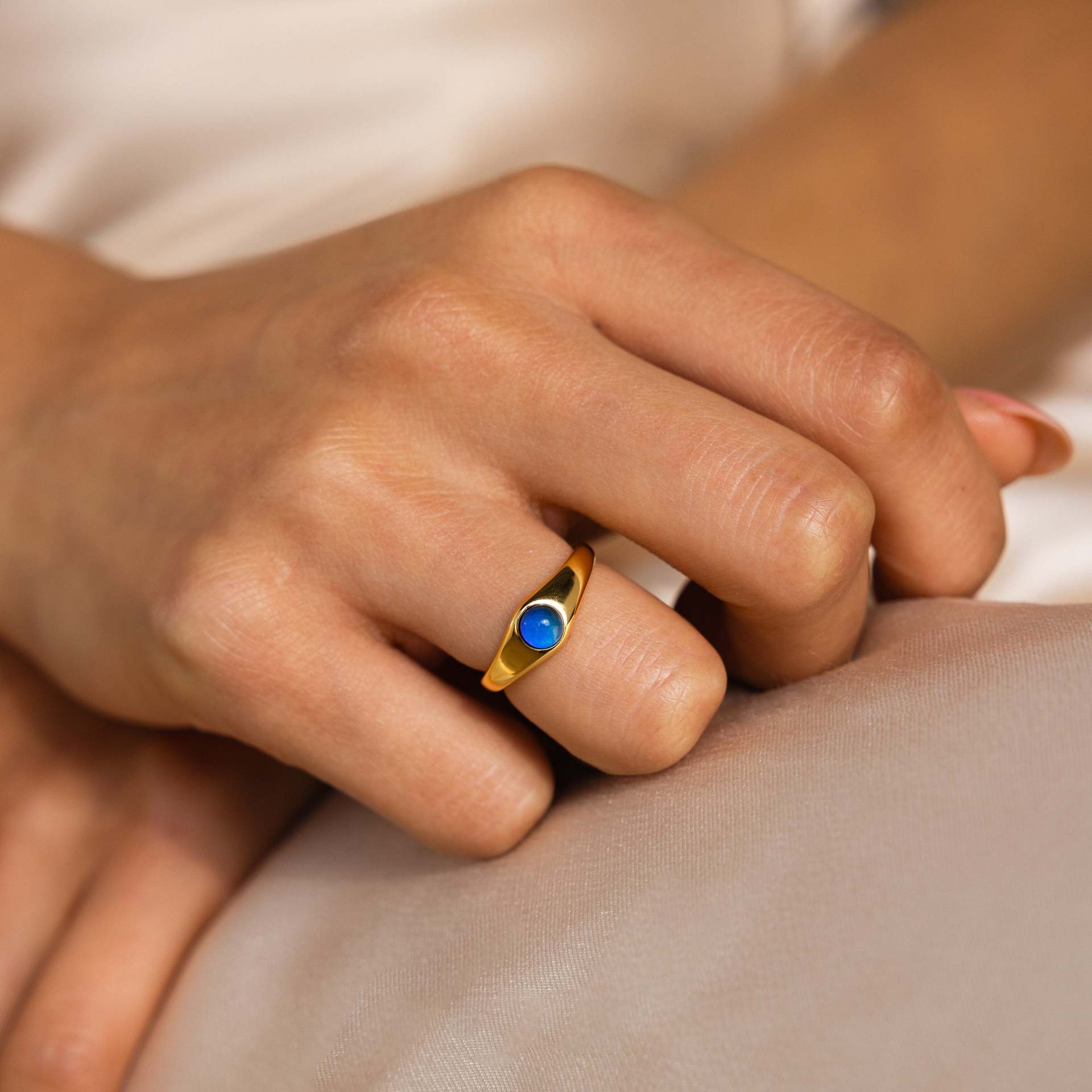 Gold Plated Natural Stone Ring With Blue Gradient Effect_voghion.com