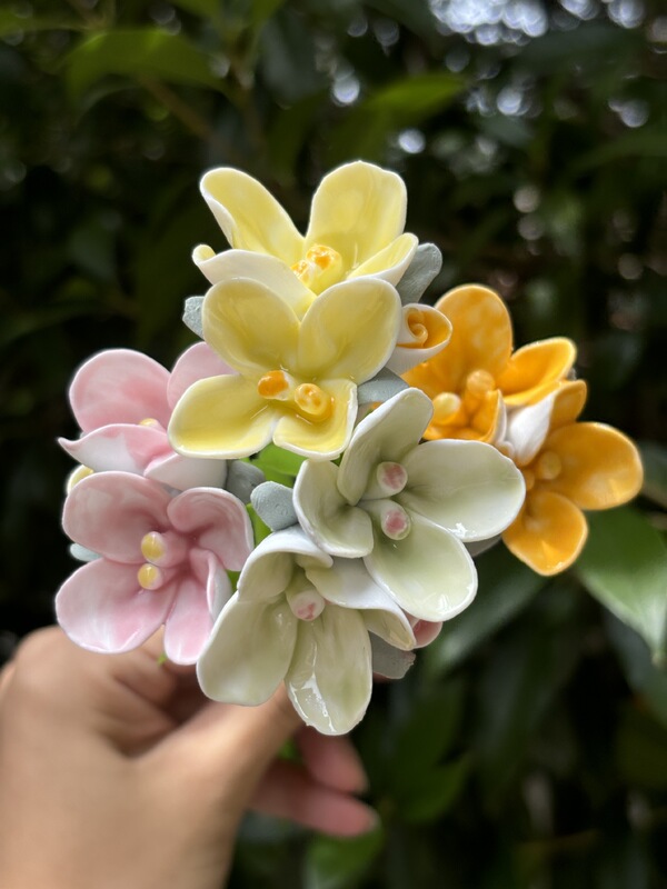 Zhaozhu Jingdezhen 高温手作りセラミックフラワーフル模擬花花瓶装飾花束ガールフレンドギフト|undefined
