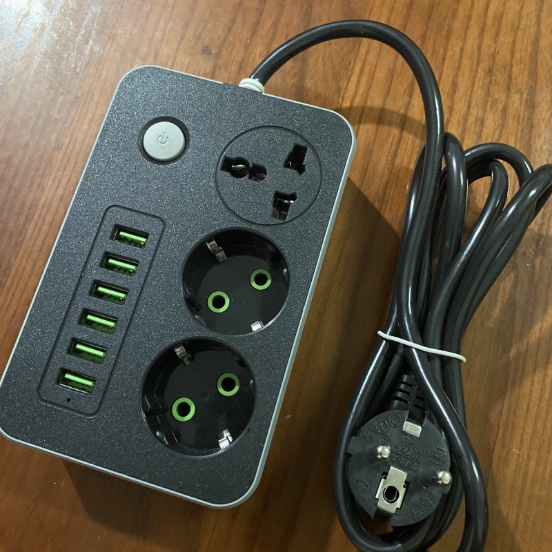 德标批发俄罗斯欧规6USB插座欧式带typec充电排插欧洲接线板插头