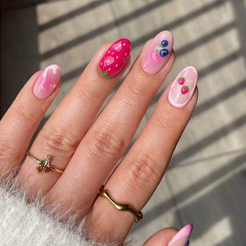 New Foreign Trade 24-Piece 3D Embossed Blueberry Strawberry Plaid Cute Style Short Almond Press-On Nails Wholesale New Foreign Trade 24-Piece 3D Embossed Blueberry Strawberry Plaid Cute Style Short Almond Press-On Nails Wholesale