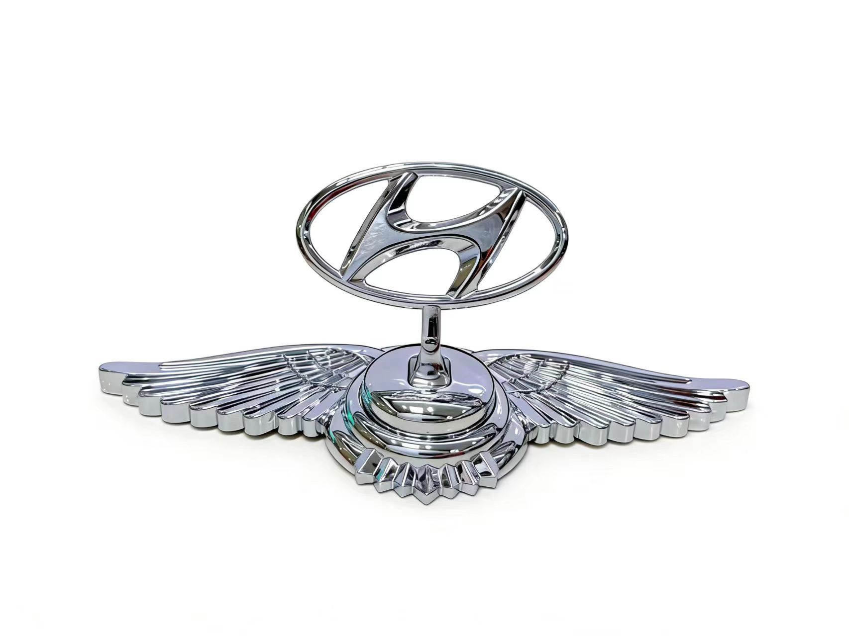 Hood Ornament Modified: Toyota Car logo - hyundai