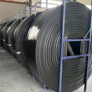 TPU polyurethane plastic coated water belt industrial and mining water belt oil field high pressure explosion-proof water belt thickened wear-resistant black pvc water belt