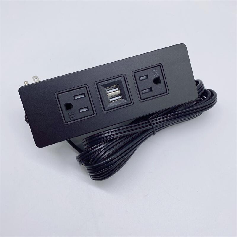 美规嵌入式USB插座带铝合金属盖  两位塑胶插座带2个USB