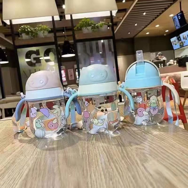Tianyi nuevo cerdo taza de agua para niños taza de agua para bebés con mango de paja taza de beber para bebés al por mayor