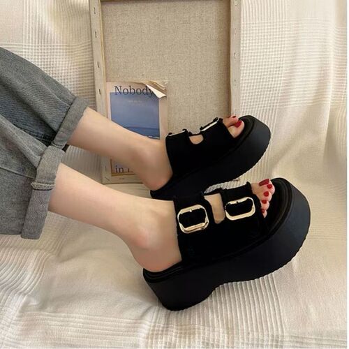 European trend 2025 new all-matching height-increasing Roman sandals for women, denim slippers, sports platform sandals for women