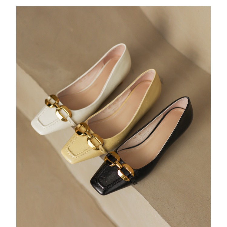Fashionable retro shoes low-cut square toe
