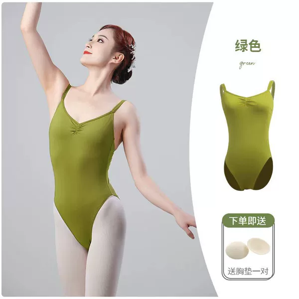 Classic Aido green, free breast pad size is too small