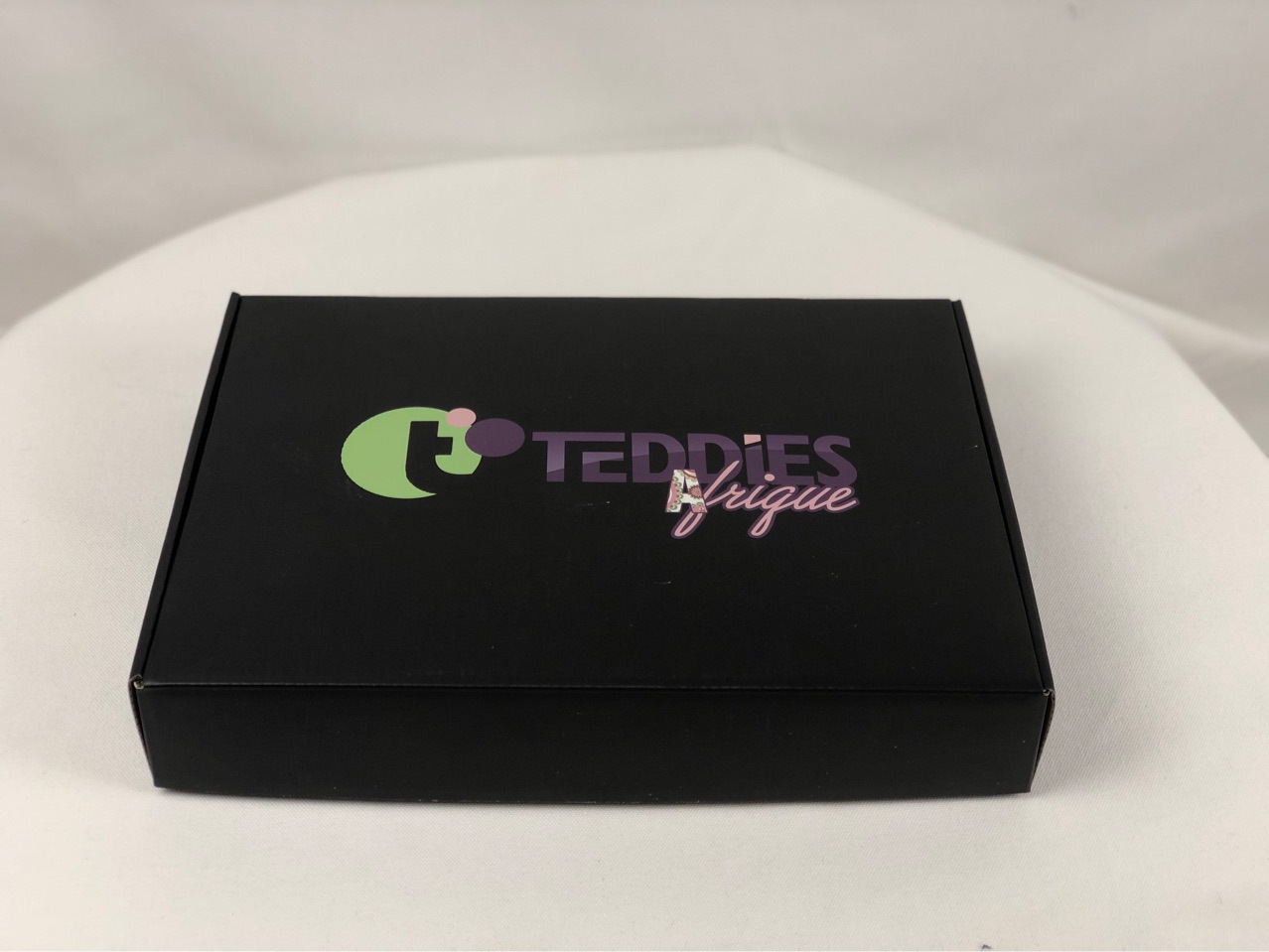 加強瓦楞飛機盒定制 內褲彩繪衣服高檔瓦楞紙板三層超硬包裝盒