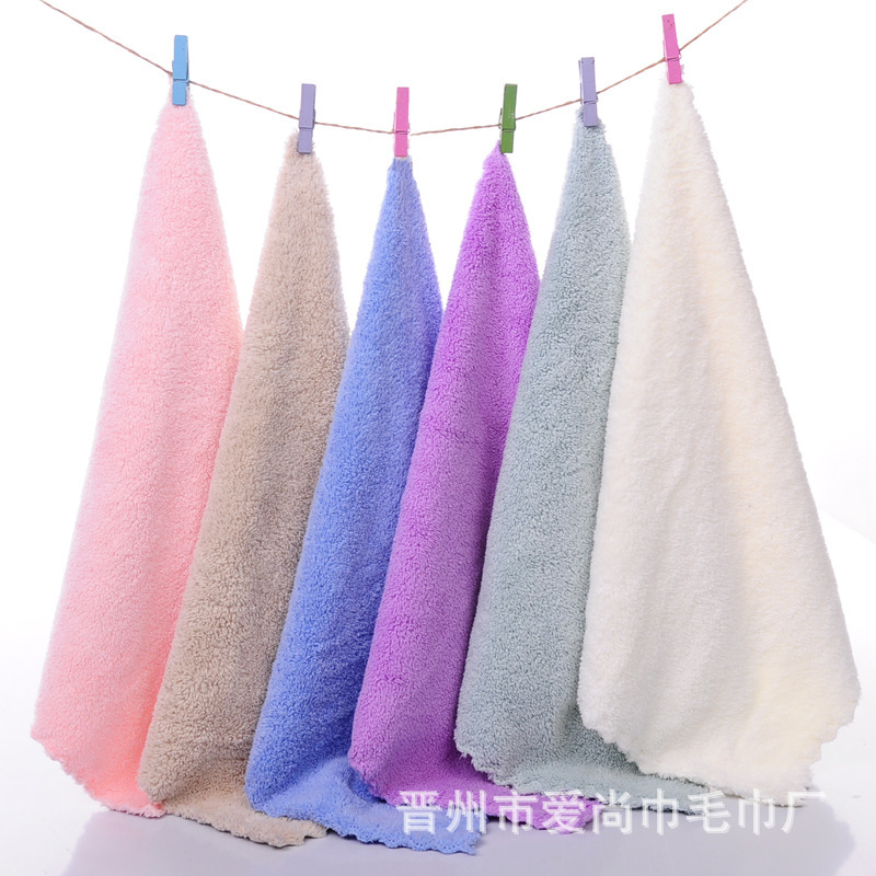 Square towel coral fleece small towel kitchen cleaning towel kindergarten saliva towel children's handkerchief absorbent custom