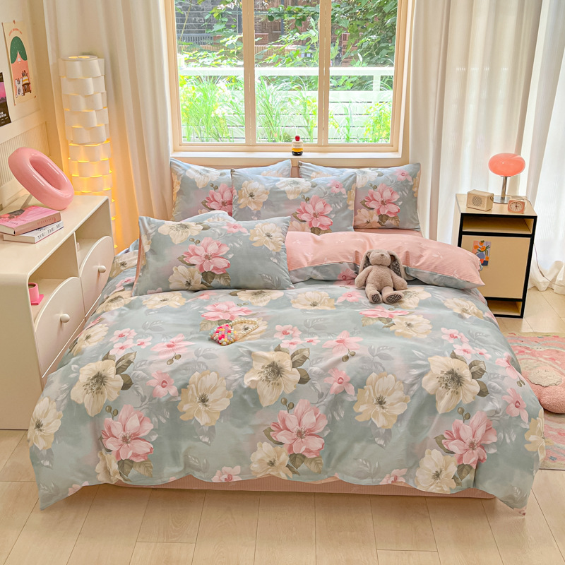 Cuerpo de algodón de cuatro piezas de amor, cama de cama, cama de cama, dormitorio de estudiantes, ropa de cama de tres piezas.