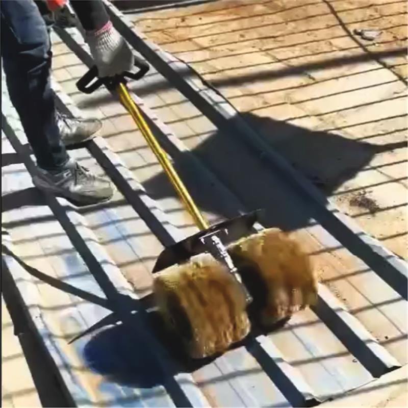 除锈机钢丝轮打磨机电动铁钢结构彩钢瓦除锈翻新机甲板钢板抛光机