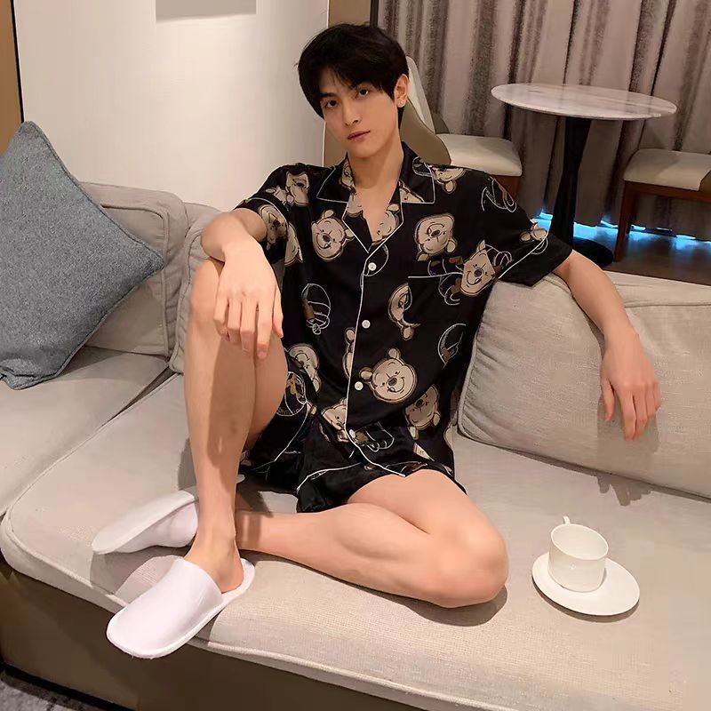2025 verano y primavera pijamas de seda de hielo hombre de manga corta de seda de verano delgada ropa de casa juvenil set comercio exterior
