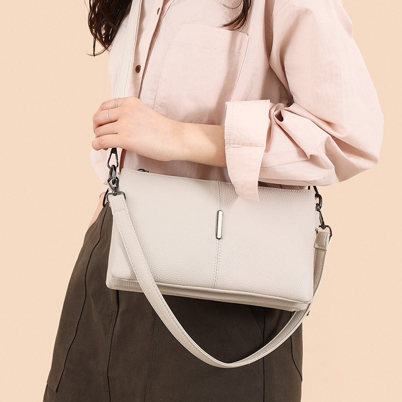2026 Cross-Border New Genuine Leather Underarm Bag Women's Single Shoulder Crossbody Bag Top Grain Cowhide Commuter Small Square Bag Wholesale - Thumbnail 4