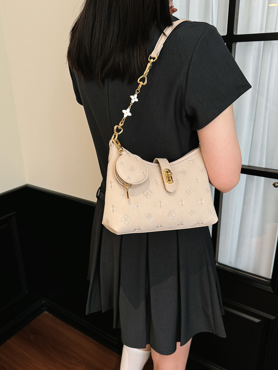 Super Trendy Light Luxury Retro Print Bag with a High-End Feel, Fashionable Underarm Style Women's Bag, Korean Version Commuter Bag, 2026 New Model Bag