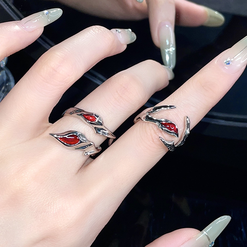Diseño original nicho ins estilo frío rojo esmalte avanzado pareja anillo abierto personalidad retro anillo de dedo índice
