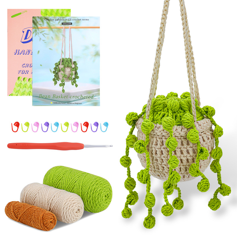 새싹 녹두 매달려 바구니