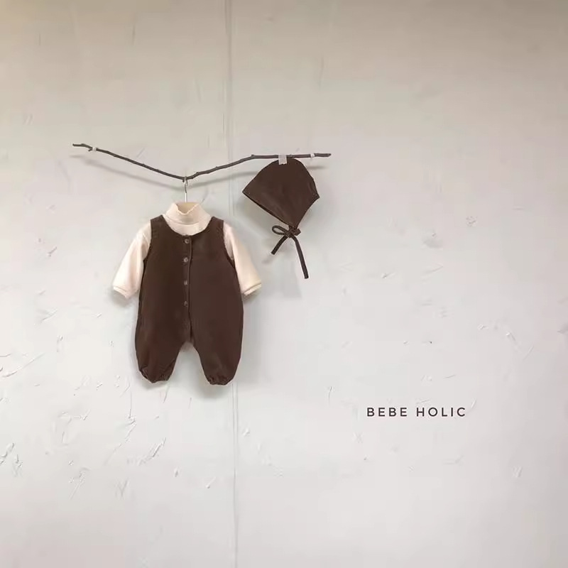 Ropa infantil de estilo coreano para bebés y niños pequeños, camiseta básica de cuello medio alto para otoño e invierno, sudadera versátil de manga larga de color liso para bebés, conjunto de otoño.