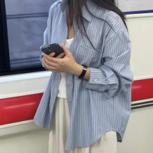 设计感小众长袖条纹衬衫女早秋新品宽松慵懒外搭肌理垂感休闲小衫