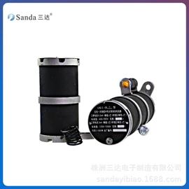 温湿度控制器;高压开关柜;保护器