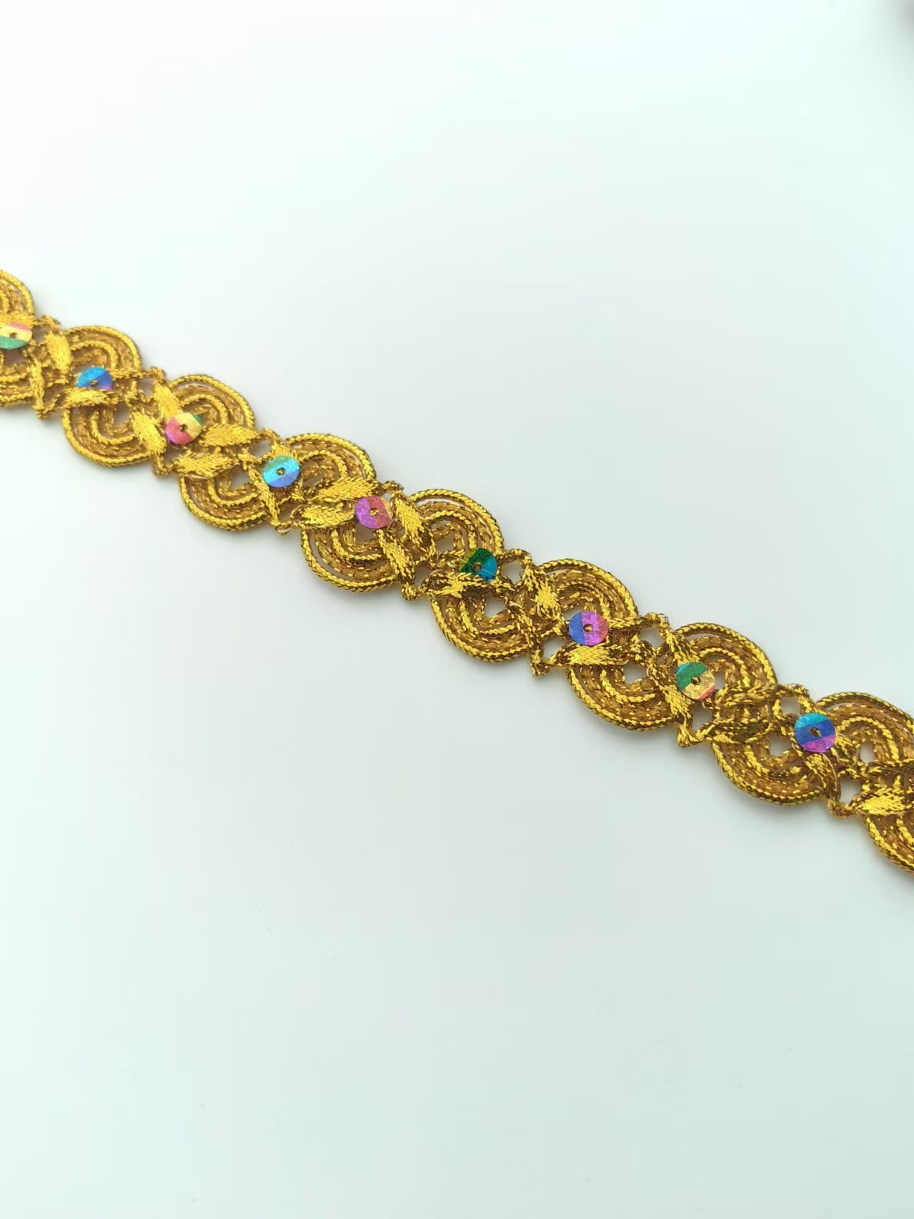 2,5 cm * oro * 10 yardas (9 metros)