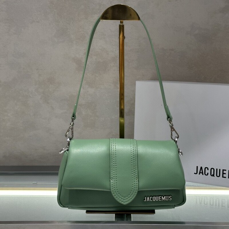 新しい Jacquemus レディース バッグ ニッチ ストリート ショット Bambimou ピロー バッグ 脇の下バッグ シングル ショルダー クロスボディ ハンドバッグ|undefined
