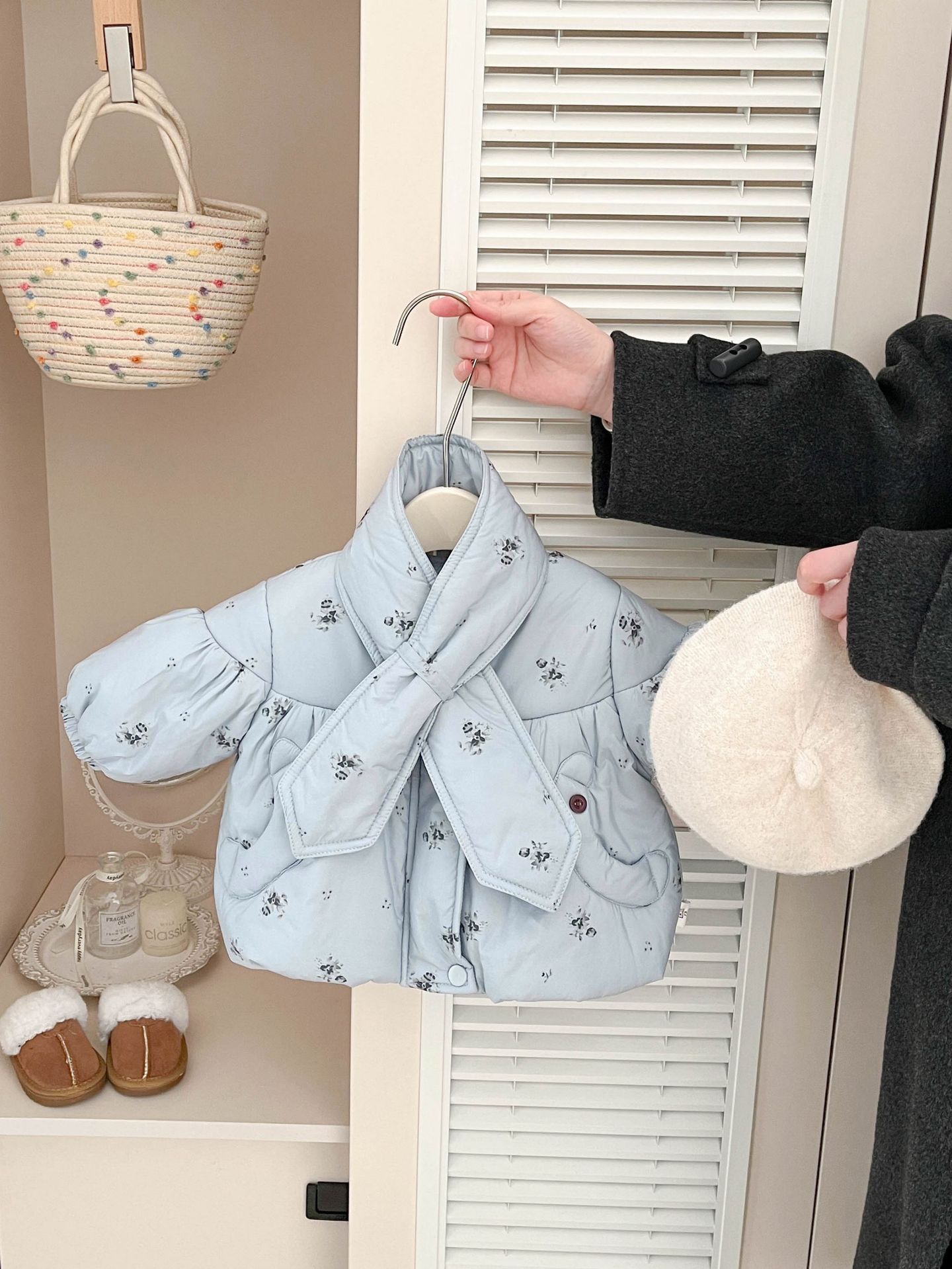 Niña ropa de algodón nuevo invierno para niños bebés grueso calentamiento corto chaqueta de algodón de moda chaqueta de invierno