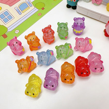 树脂立体小猪萌粒公仔微景观创意桌面车载装饰精品机直接抓的礼品