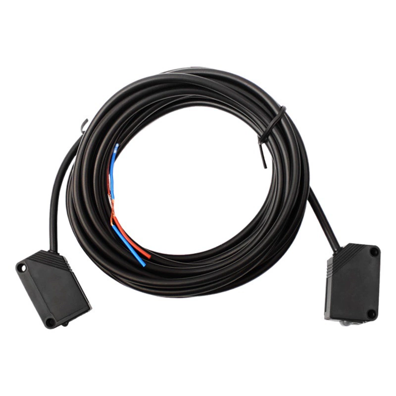 Фотоэлектрический переключатель диффузного отражения с квадратной линзой, сквозной луч E3Z-D61 2 T61 81 R61 2, три провода