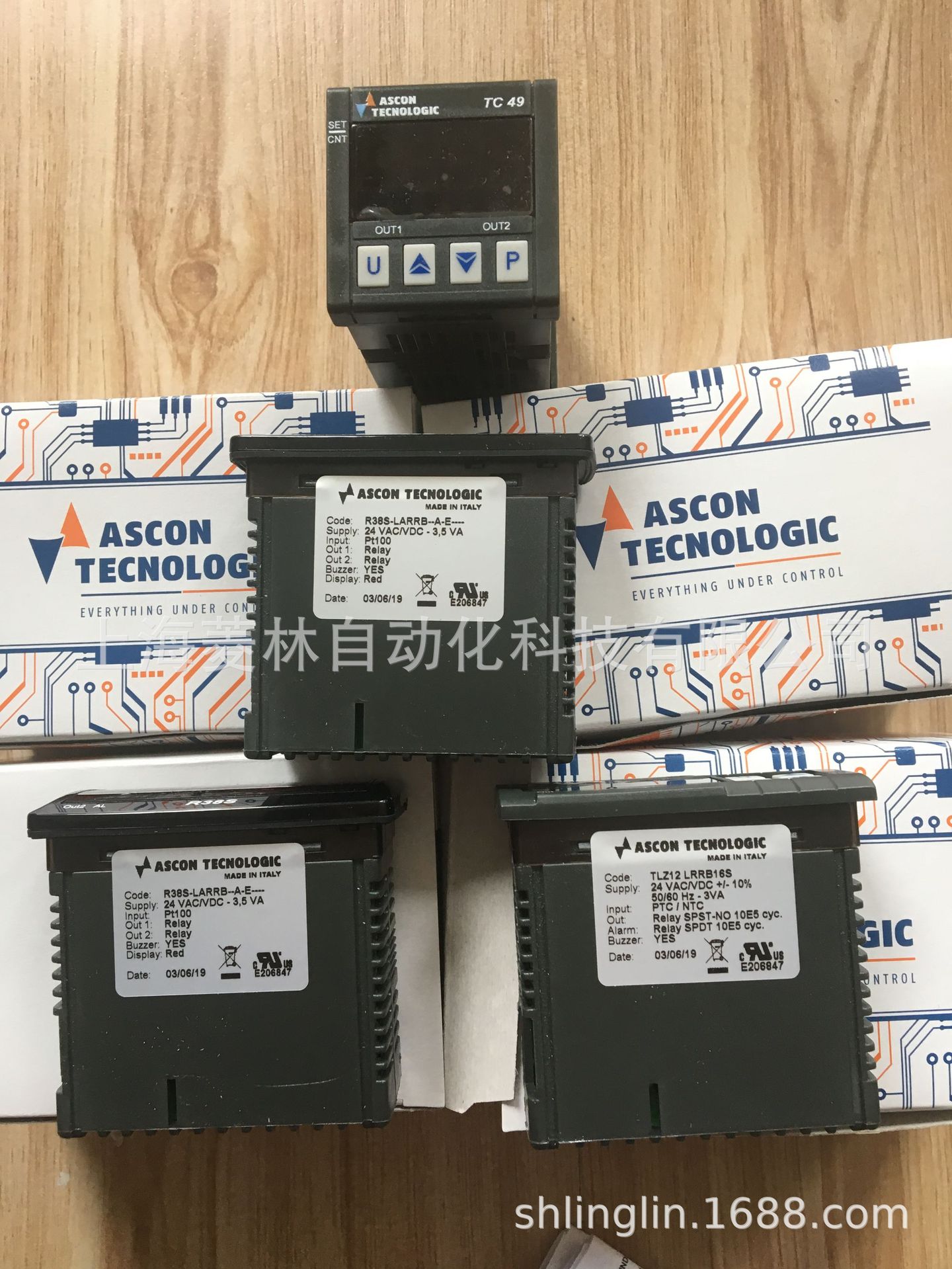 意大利ASCON TECNOLOGIC温控器 TLK38-LCRR TLZ12 HS-B17-
