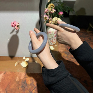 Smoke and purple are really advanced, thick but not gray or black 56/12 purple comes from the east, rich and auspicious