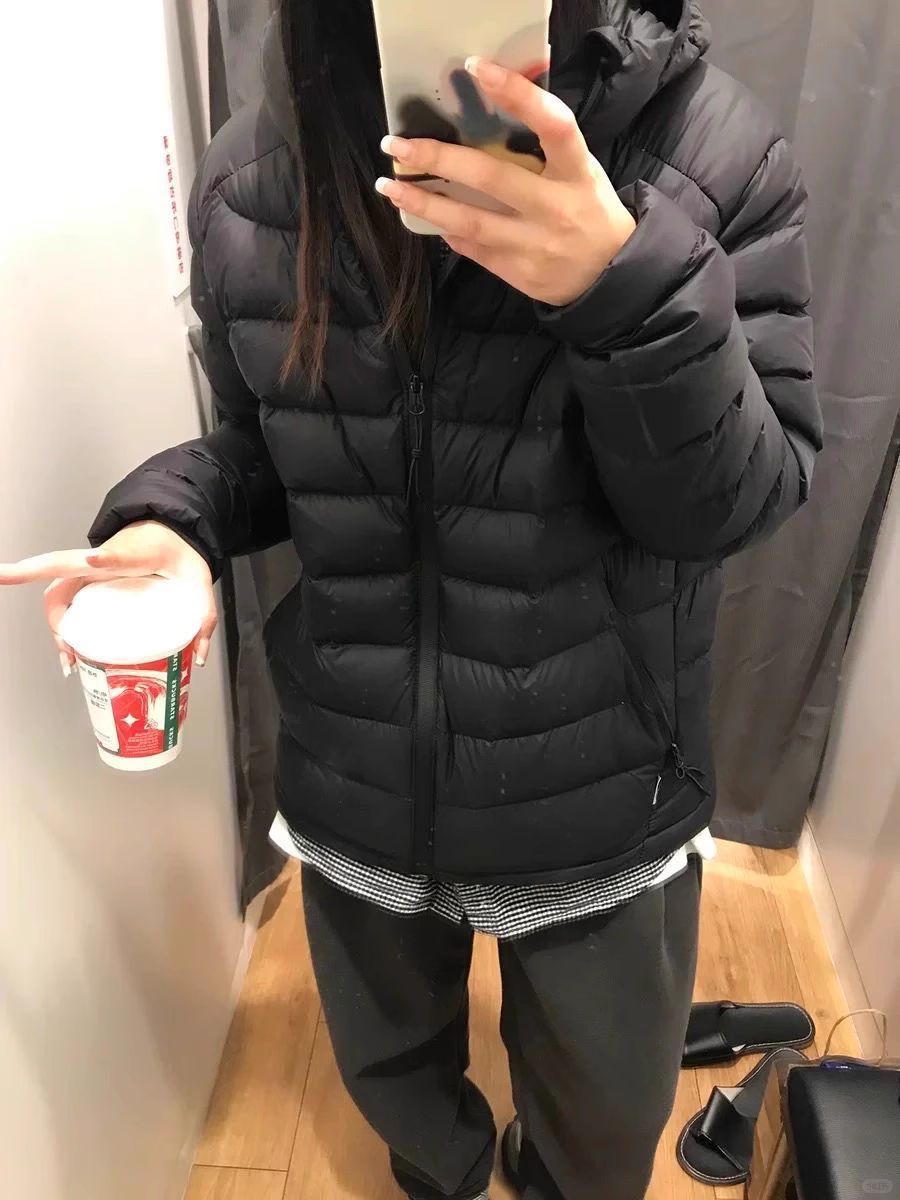 검은색