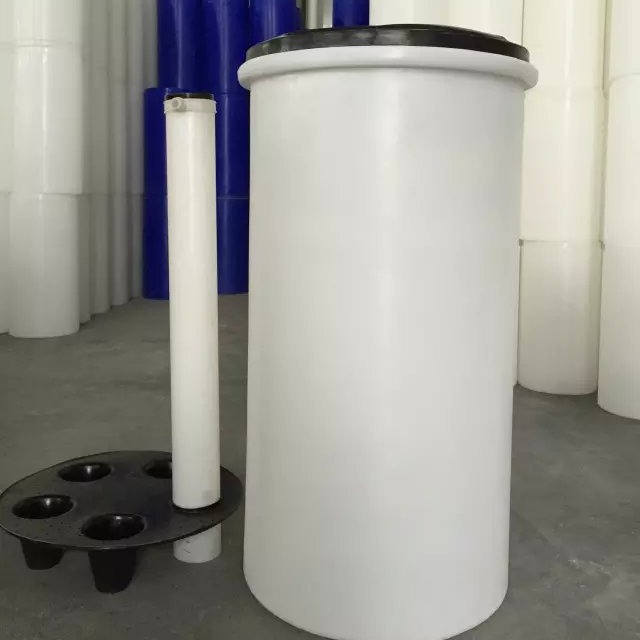 郑州300L溶盐箱/西安软化水溶盐箱/加药箱